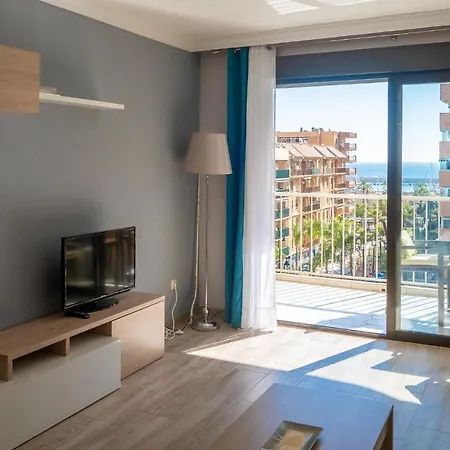 Vacaciones En La Playa De Fuengirola
